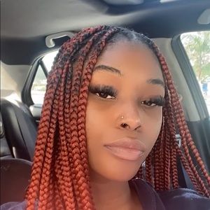 Meet your Posher, Kelly